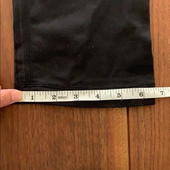 Lululemon straight leg leggings - size 4 - Picture 6 of 7